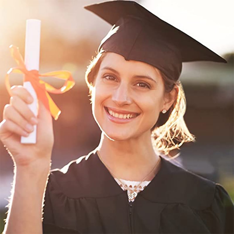 Graduation Day Glam: Elevate Your Look with Lab Grown Diamonds