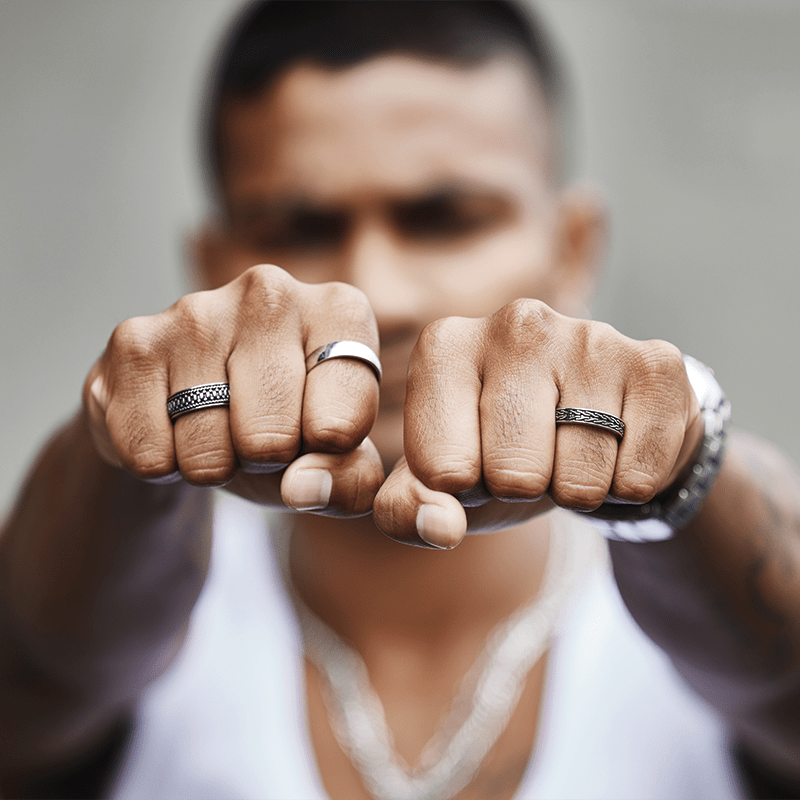 How to Choose the Perfect Silver Ring for Men