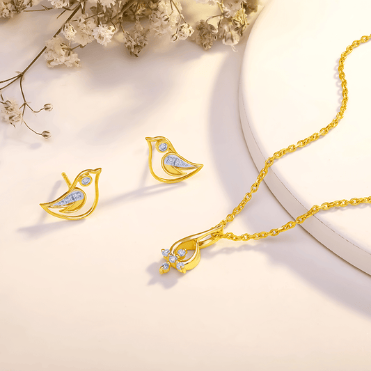 Gold Jewellery Guide: Shine Bright at Your Sister's Wedding