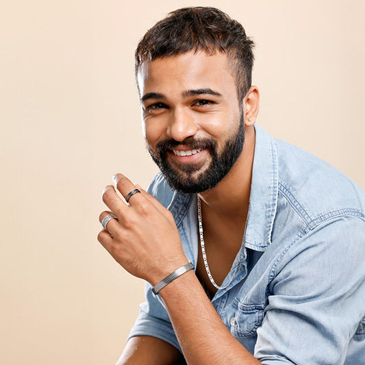 14 Mistakes Men Make Wearing Jewellery