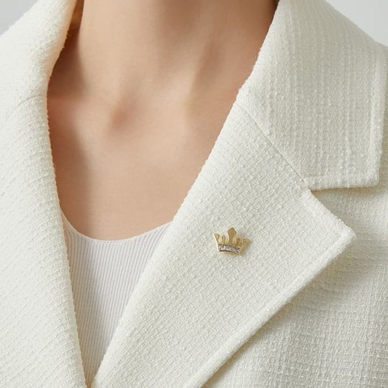 5 Beautiful Brooches That Make the Most Special Christmas Gifts