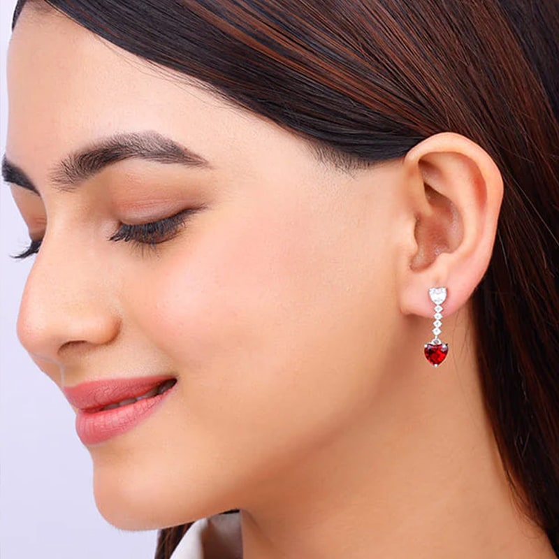 7 Romantic Earring Styles to Captivate Your Valentine