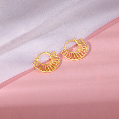 Golden Tracks Hoop Earrings