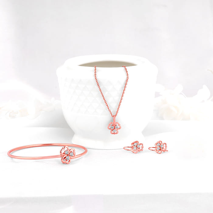 Rose Gold Three Leaf Clover Elegant Set