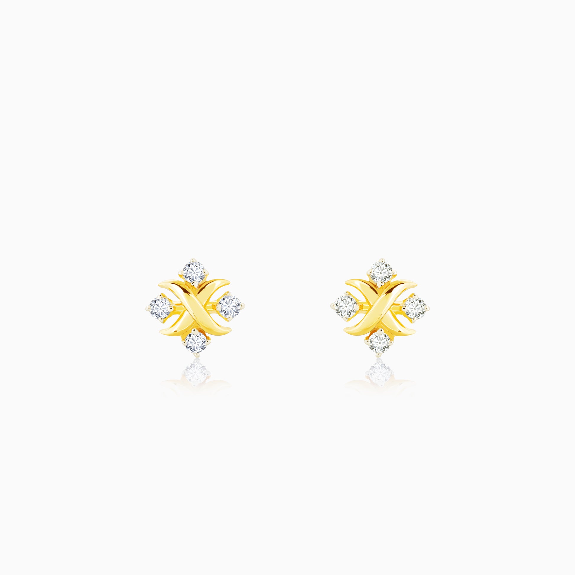 Lab_grown_diamond_Gold_Classic_Glow_Diamond_Stud_Earrings