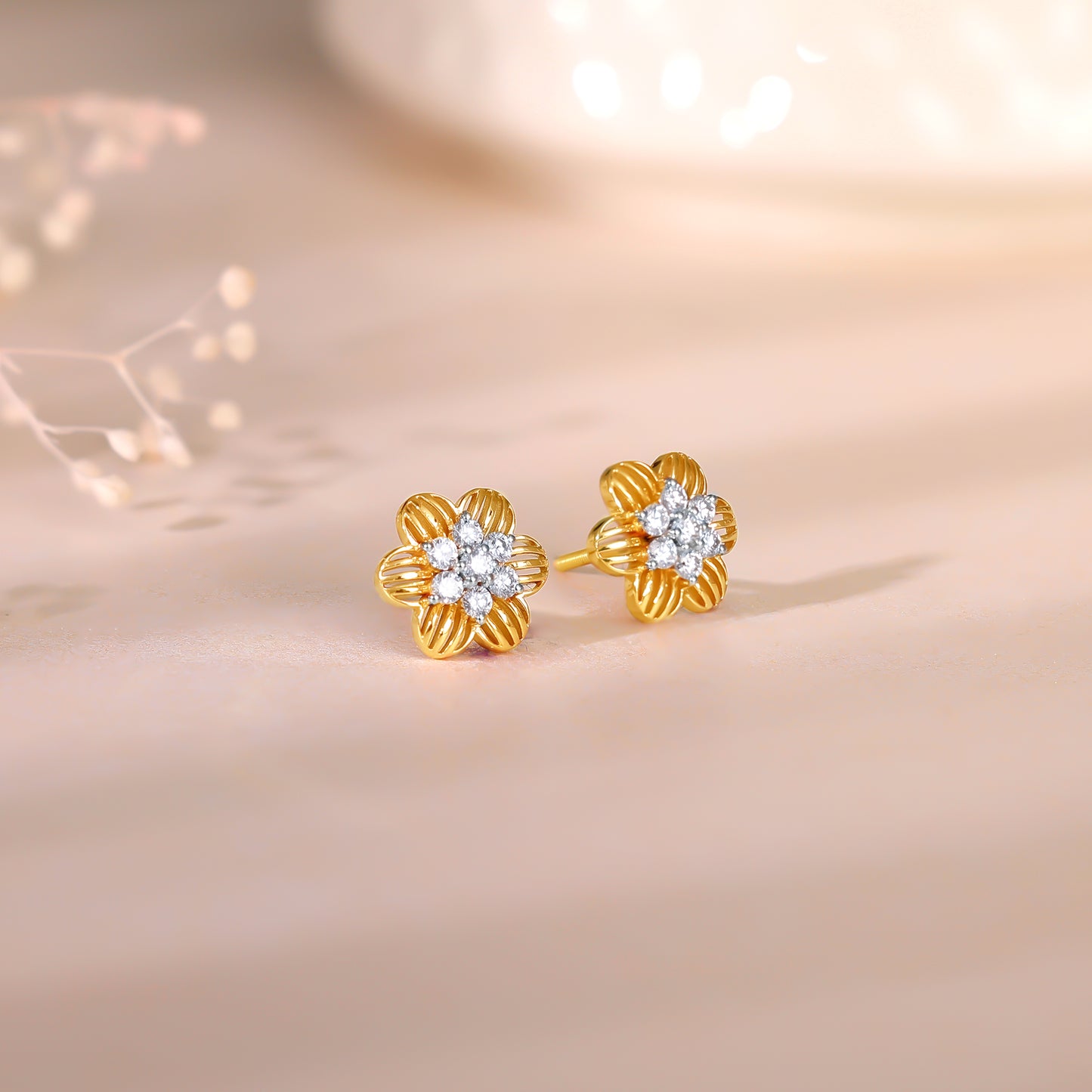 Gold Pretty Floral Diamond Earrings