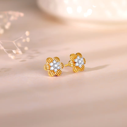 Gold Pretty Floral Diamond Earrings