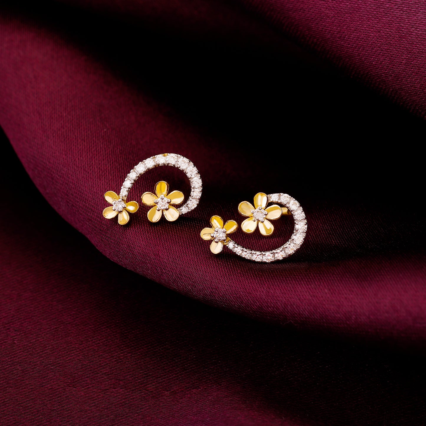 Gold Sumptuous Flower Diamond Earrings