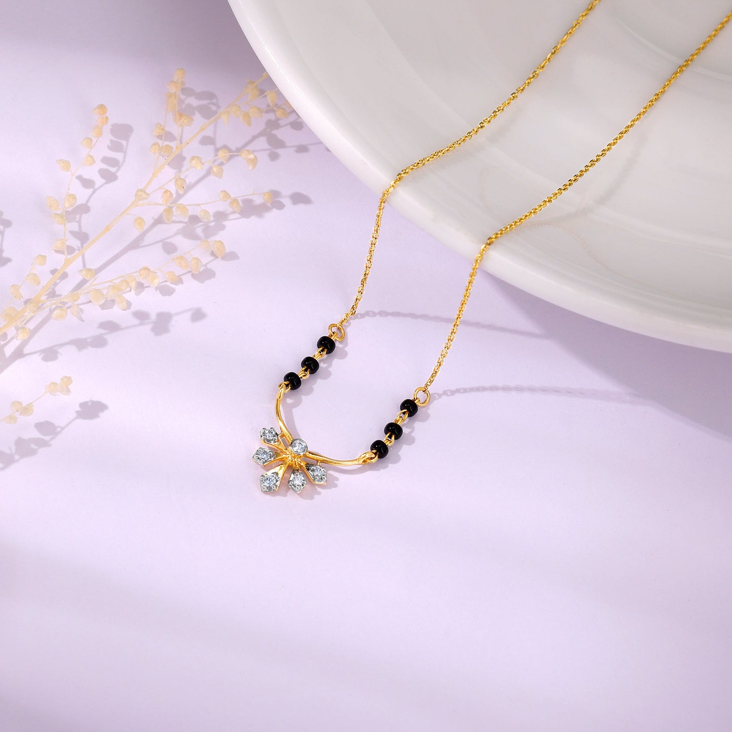 Gold Gleam Diamond Mangalsutra