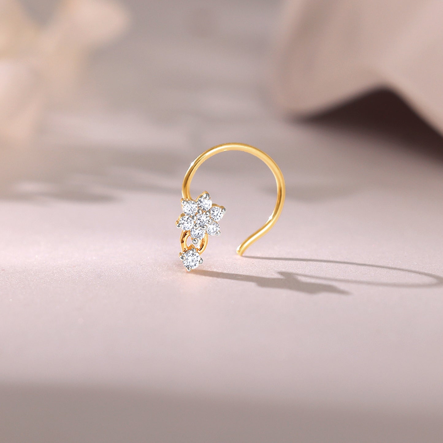 Gold Dreamy Floral Diamond Nose Pin