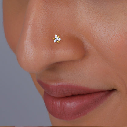 Gold Starlet Diamond Nose Pin