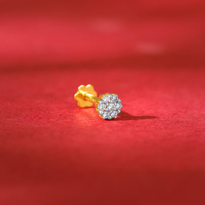 Gold Fragrant Floret Diamond Nose Pin