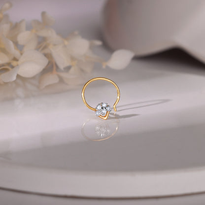 Gold Graceful Aura Diamond Nose Pin