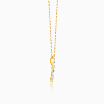 Gold Leafy Grace Diamond Pendant