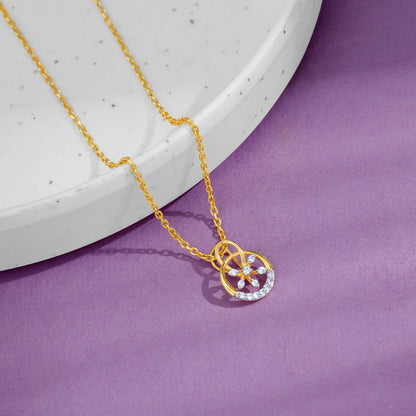 Gold Bloomy Diamond Pendant