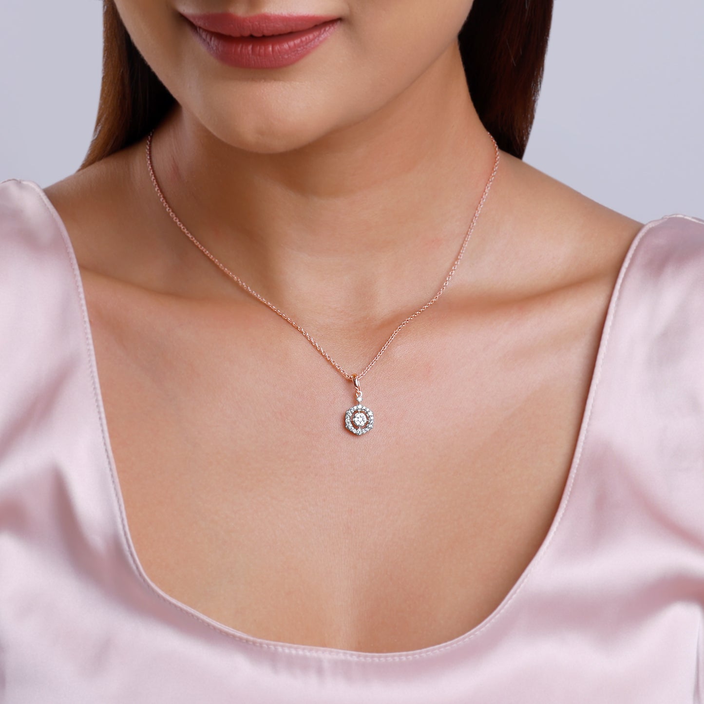 Rose Gold Sparkling Floral Diamond Pendant