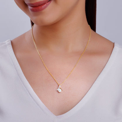 Gold Tantalising Diamond Pendant