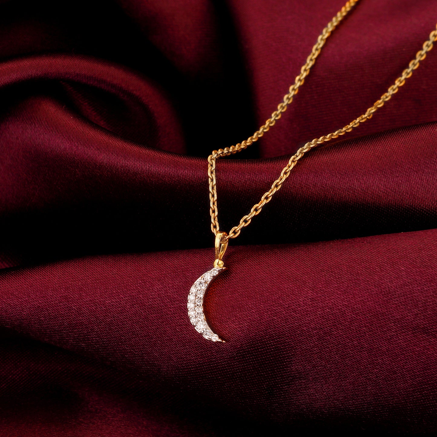 Gold Moonstruck Diamond Pendant