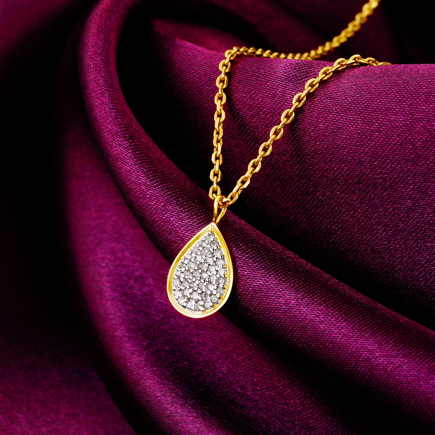 Gold Sparkling Drop Diamond Pendant