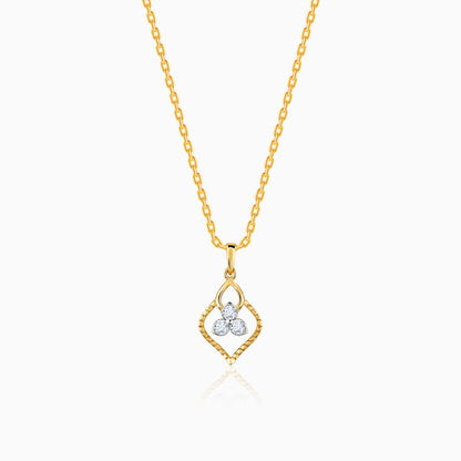 Gold Sparkling Clover Diamond Pendant