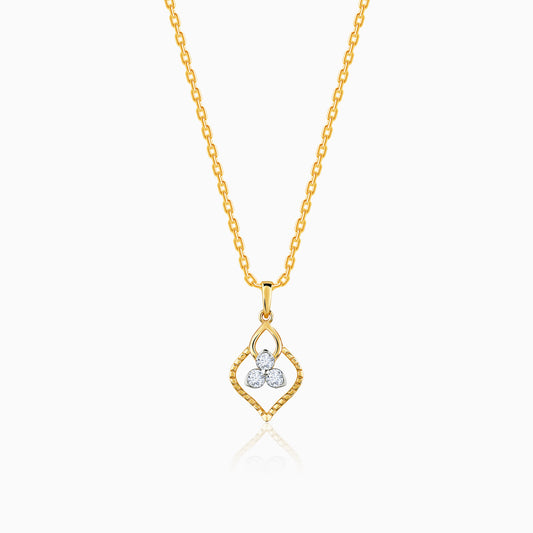 Gold Sparkling Clover Diamond Pendant