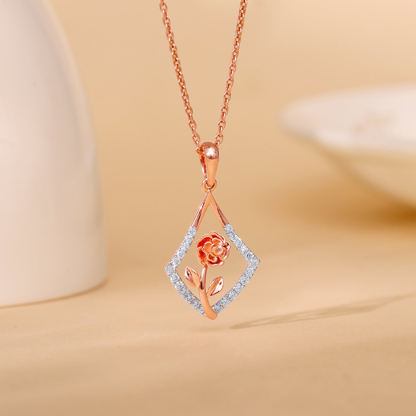 Rose Gold Twinkling Elegance Diamond Pendant