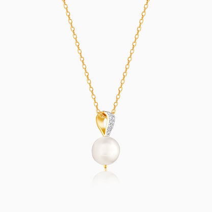 Gold Elegant Pearl Diamond Pendant