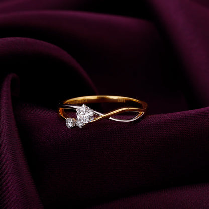 Gold Enchanting Infinity Diamond Ring