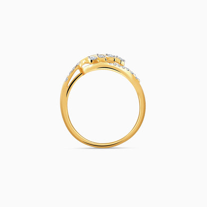 Gold Leaf in Luxury Diamond Ring