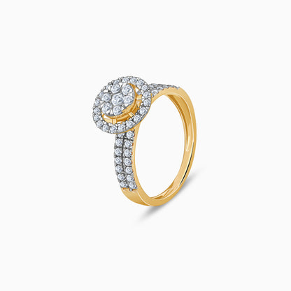 Gold Whirlwind Diamond Ring