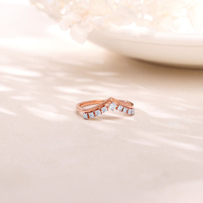 Rose Gold Elegant Pear Diamond Ring