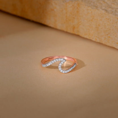 Rose Gold Wave Delight Diamond Ring