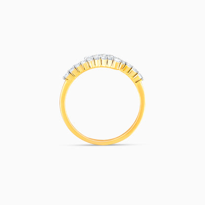 Gold Calm Cascade Diamond Ring