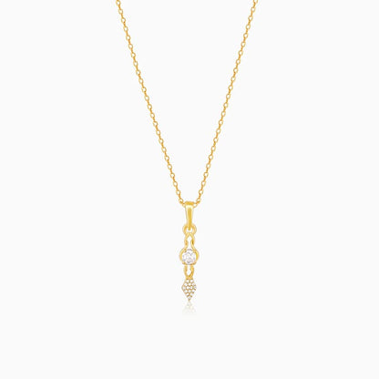 Golden Sparkling Arrowhead Pendant With Link Chain