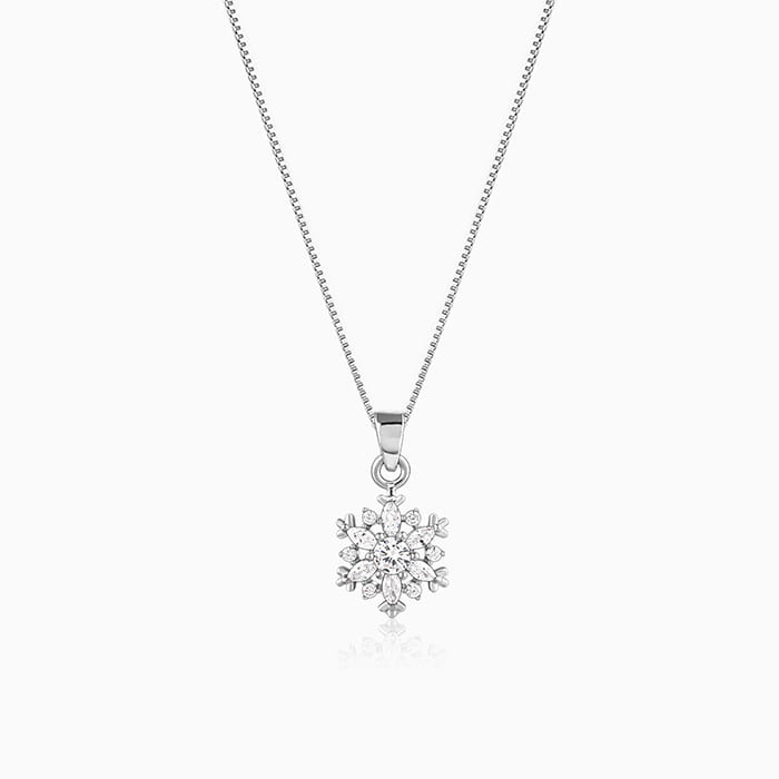 Silver Snowflake Pendant With Box Chain