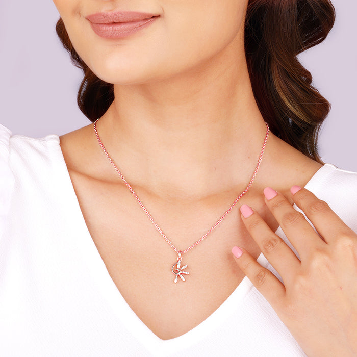 Rose Gold Elegant Musli Pendant With Link Chain