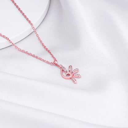 Rose Gold Elegant Musli Pendant With Link Chain