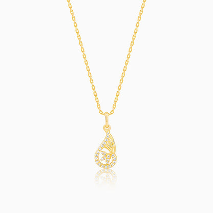 Golden Aria Pendant with Link Chain