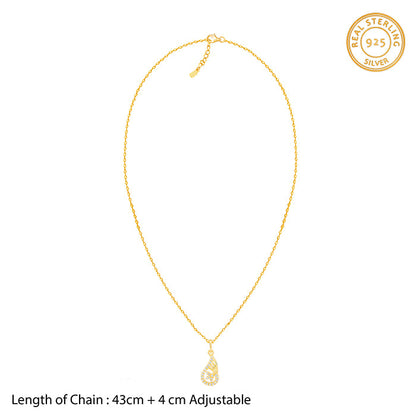 Golden Aria Pendant with Link Chain