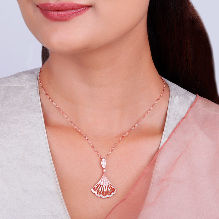 Rose Gold Seashell Pendant With Link Chain GIVA Jewellery