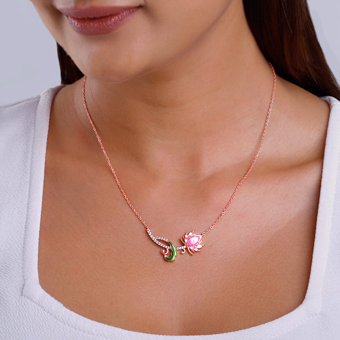 Rose Gold Brilliant Brahma Kamal Necklace