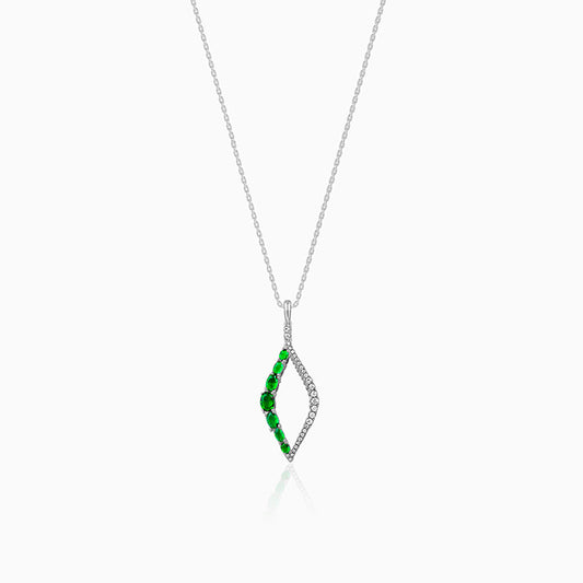 Silver Remarkable Pendant With Link Chain