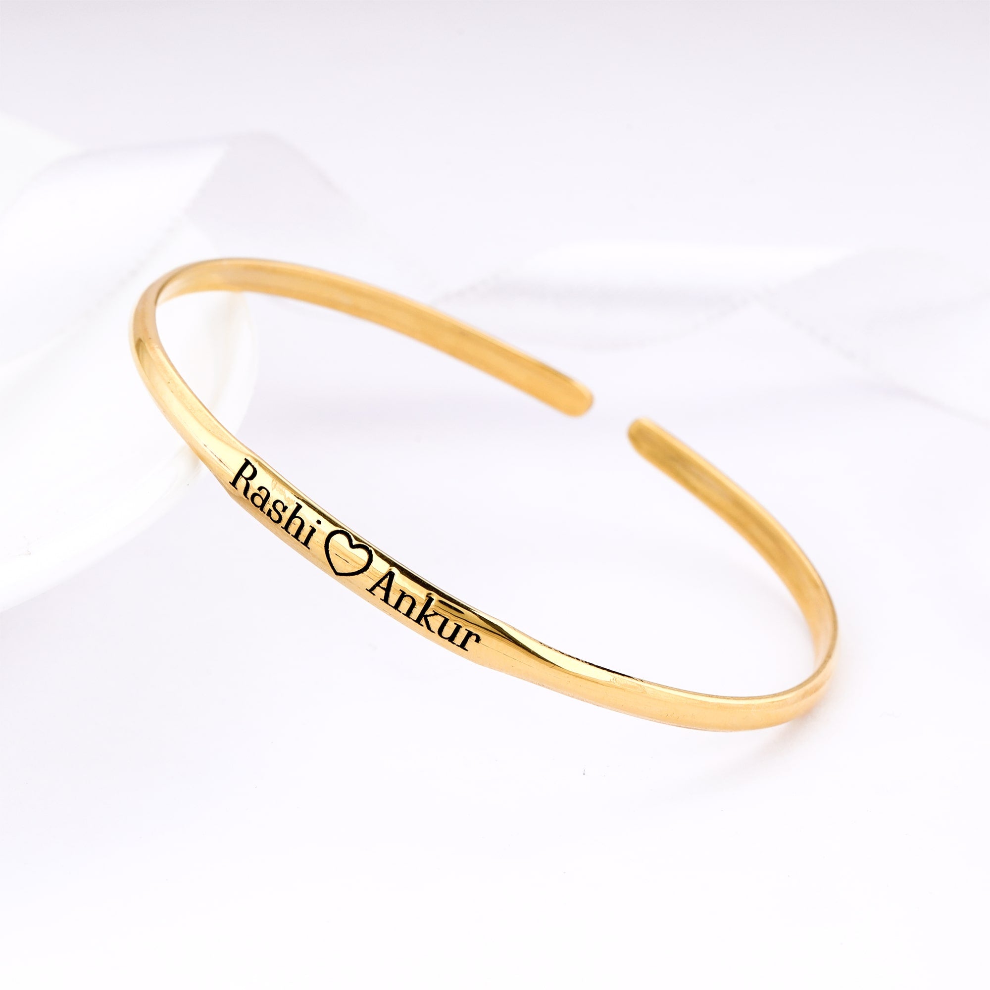 Meaningful Arabic-Inspired Jewelry for Women & Men | Nominal