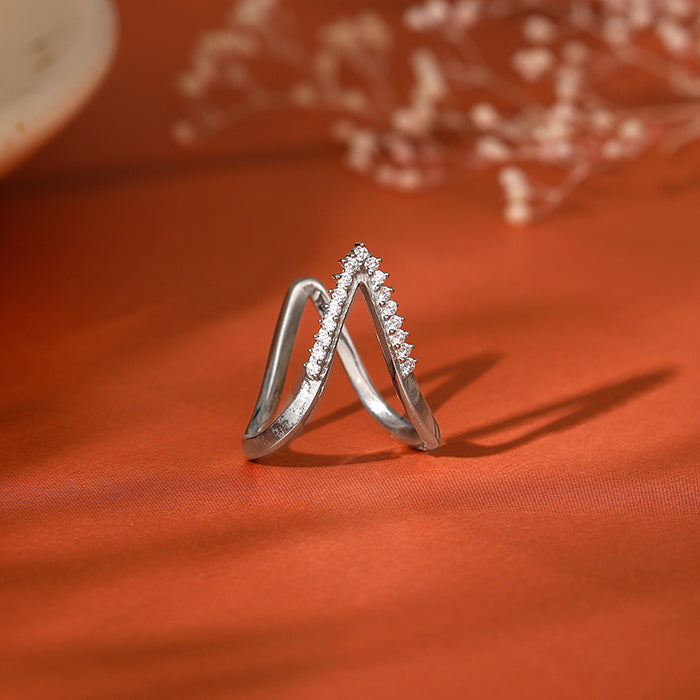 Silver Star-Studded Vanki Ring