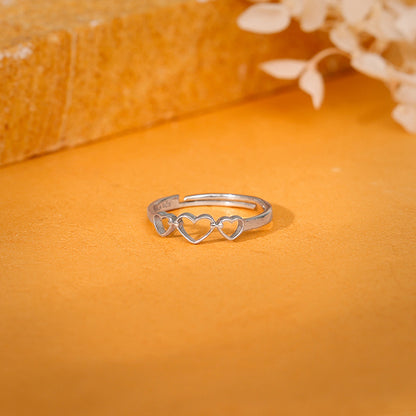 Silver Gleaming Love Ring