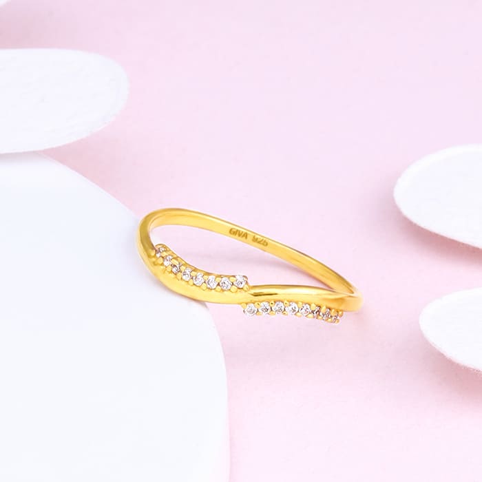 Golden Blissful Wave Ring