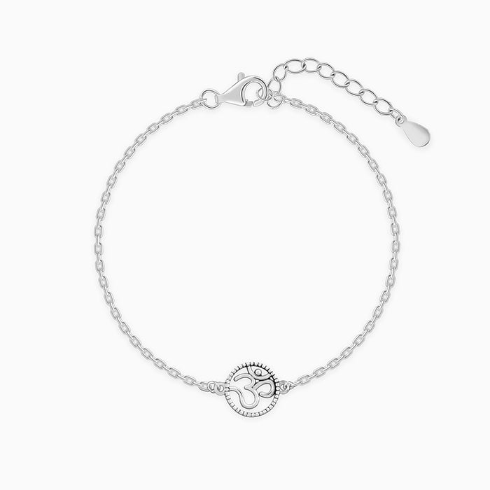 Silver Vintage Om Bracelet Rakhi – GIVA Jewellery