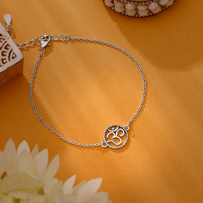 Silver Vintage Om Bracelet Rakhi