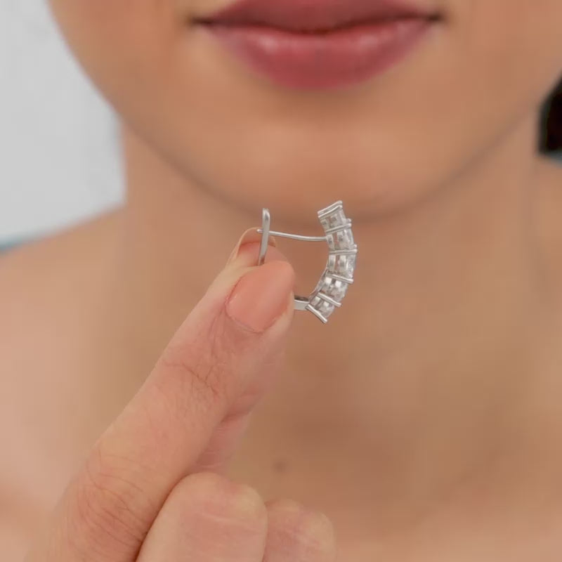 Silver Your Stunner Set  - Silver Set for women