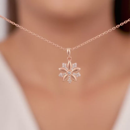 Rose Gold Cutest Flower Pendant With Link Chain